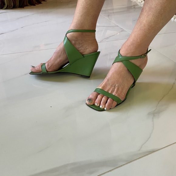 Italian Bally Leather Sandal (matching strap bag for sale) - Picture 2 of 6